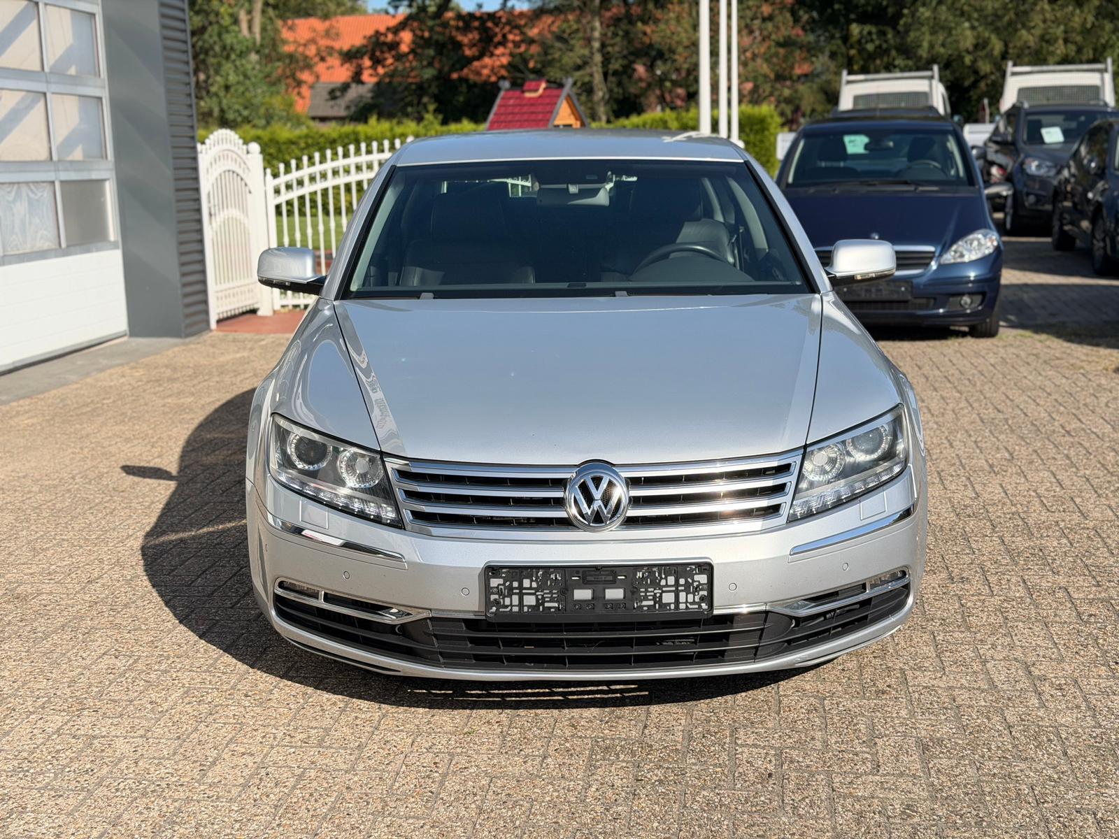 Volkswagen Phaeton 3.0 4Motion *LEDER*NAVI*AHK*