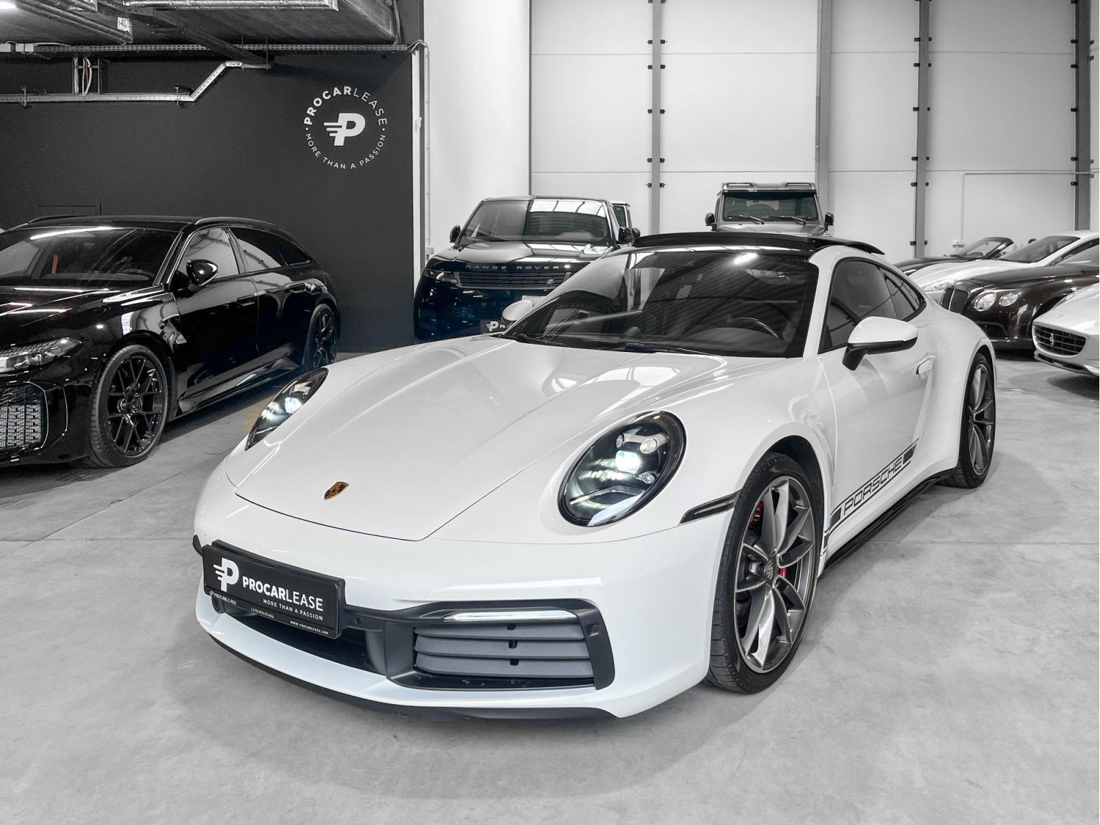 Porsche 911 992 CARRERA S - TOIT OUVRANT - PURE WHITE - 