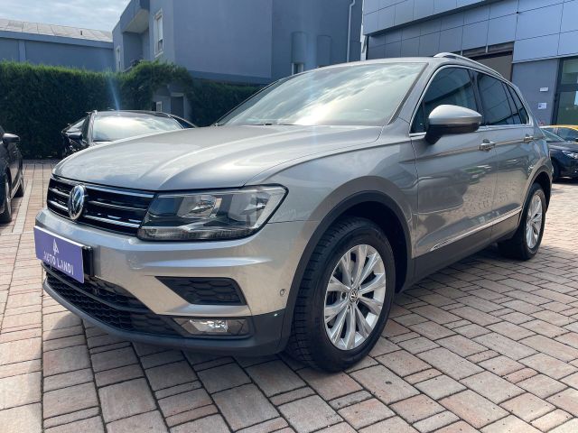 VW Volkswagen Tiguan 2.0 TDI SCR DSG Advanced BlueM