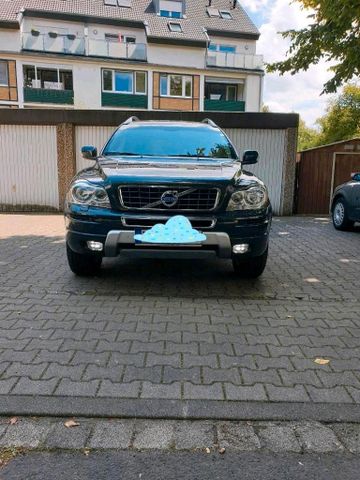 Volvo VOLVO XC90 2.4 D5 AWD AUTOMATIK 7 Sitze