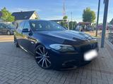 BMW F11 530D X-Drive - BMW 530 Gebrauchtwagen in Freiburg