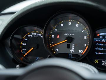 صورة مصغرة 35 لـ 2026 Porsche CAYMAN