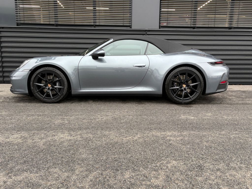Image of Porsche 992