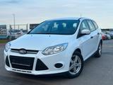 Ford Focus Turnier Ambiente TÜV NEU - Ford Focus: Turnier Ambiente