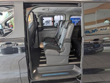Ford Tourneo Custom Tit. 2.0 L1 AT,19"