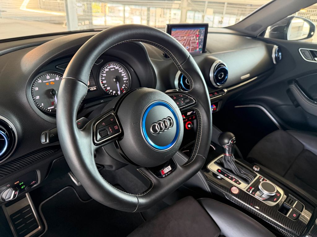 AUDI S3 Lim. KW-Fahrwerk/19 Zoll/ Klappenauspuff AUDI S3 Lim. KW-Fahrwerk/19 Zoll/ Klappenauspuff