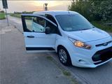 Ford Transit Connect mit 5 sitzen - Ford Transit Connect aus 2014