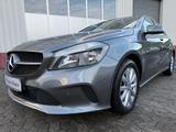 Mercedes-Benz A 180 BlueEfficiency 90kW 122PS NAVI/PDC/SHZ - Mercedes-Benz A 180 Gebrauchtwagen in Wuppertal