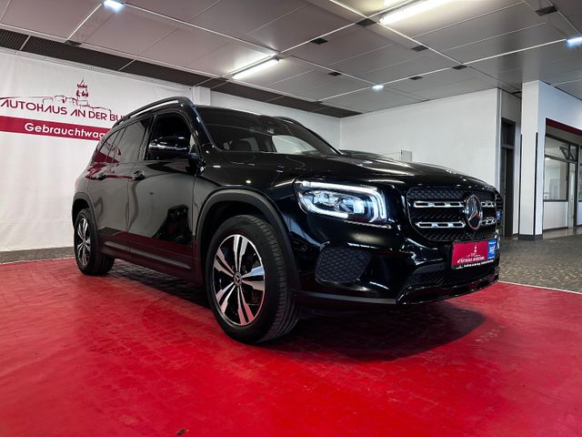 MERCEDES-BENZ GLB220d//LED//Kamera//AHK/7.Sitzer