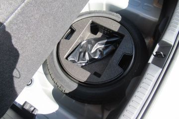 Toyota Yaris - 7