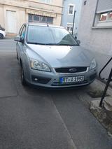 Ford Focus 1,6 Ghia Autom. Ghia - Ford Focus aus 2005: Ghia