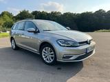 Volkswagen Golf VII 1 .6 TDI SCR DSG Navi, SHZ, ACC, 2 Hand