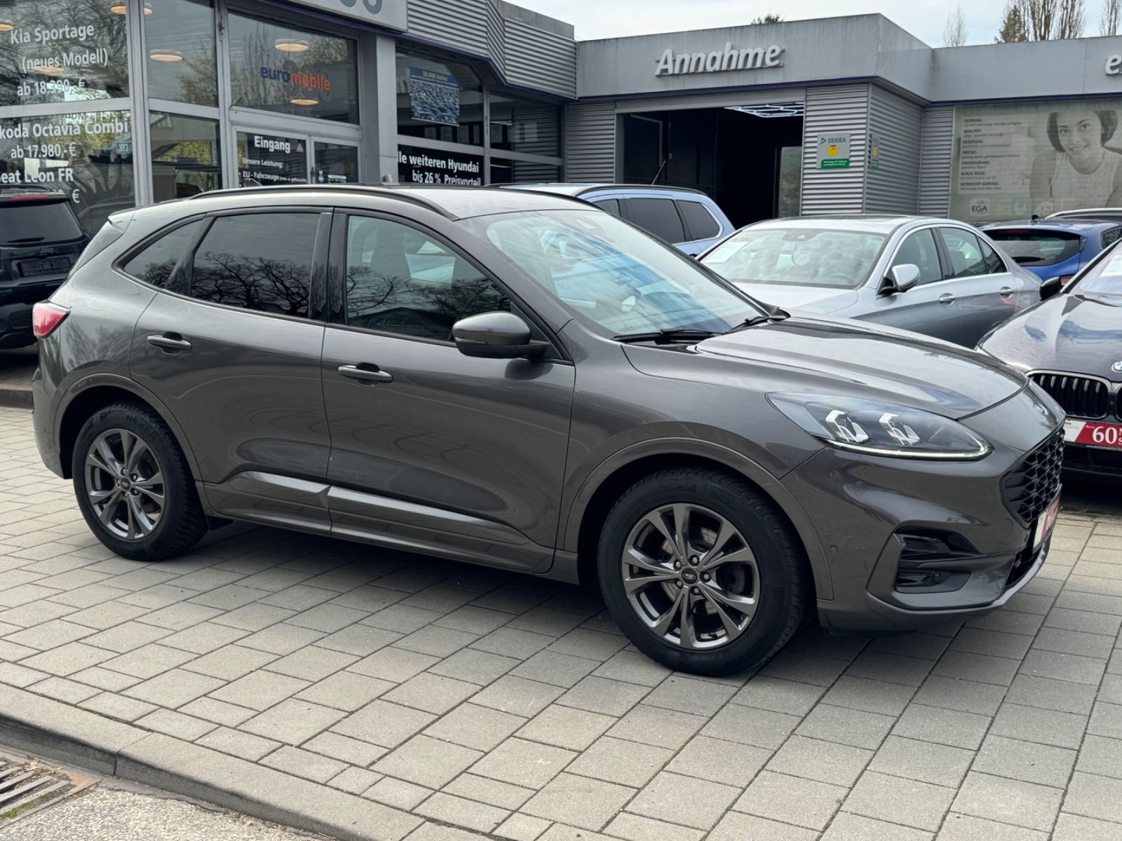 Kuga*Park/Spuras*Sitzheiz*HeadUp*Kamera*ST-Line*