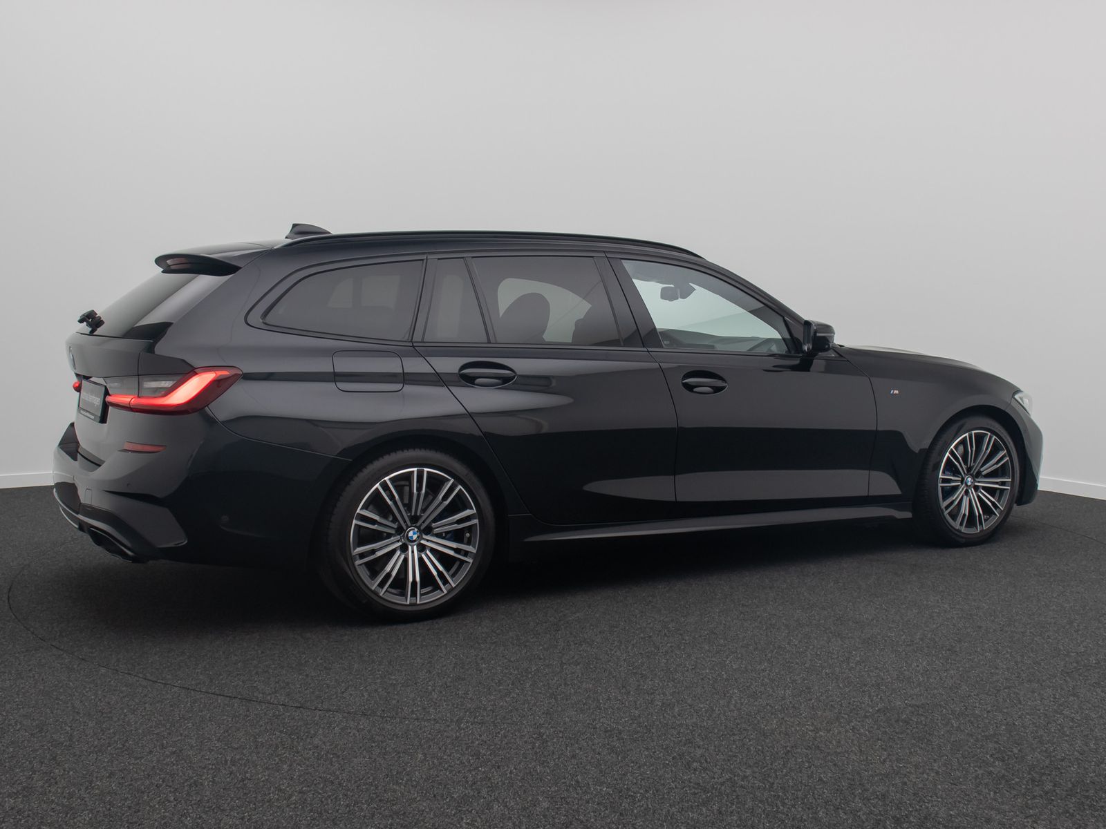 Fahrzeugabbildung BMW M340d xD Komfort 360&deg;Laser HUD DAB H/K Panorama