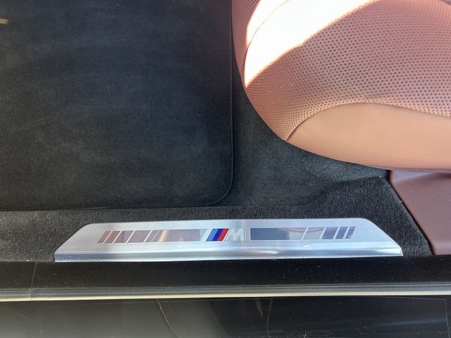 BMW M760