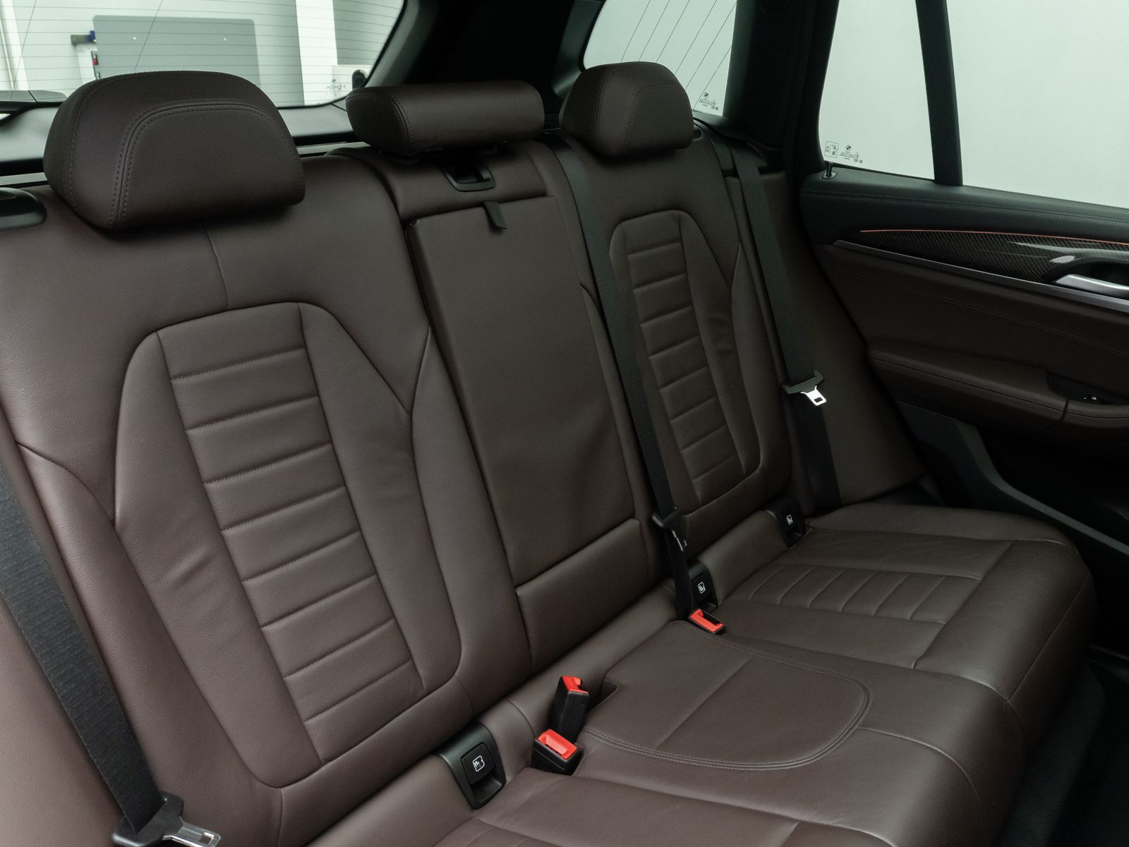 Fahrzeugabbildung BMW X3 xD30d M Sport DAB Kamera HUD DisplKey Panoram