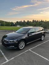 Volkswagen Passat Variant 2.0 TDI SCR DSG Highline Vari... - VW Passat Variant von privat