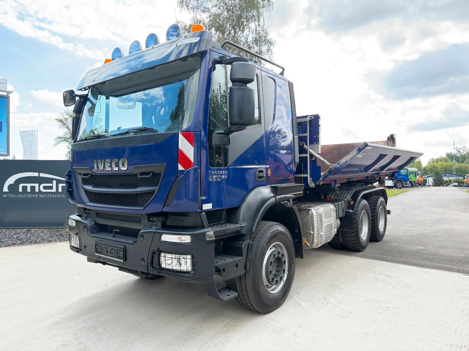 Iveco Trakker 450 6x4  3-Seitenkipper Bordmatik AHK