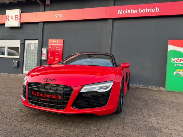 AUDI R8 Spyder 5.2 Cabrio quattro*10V*RFK*Navi*LED