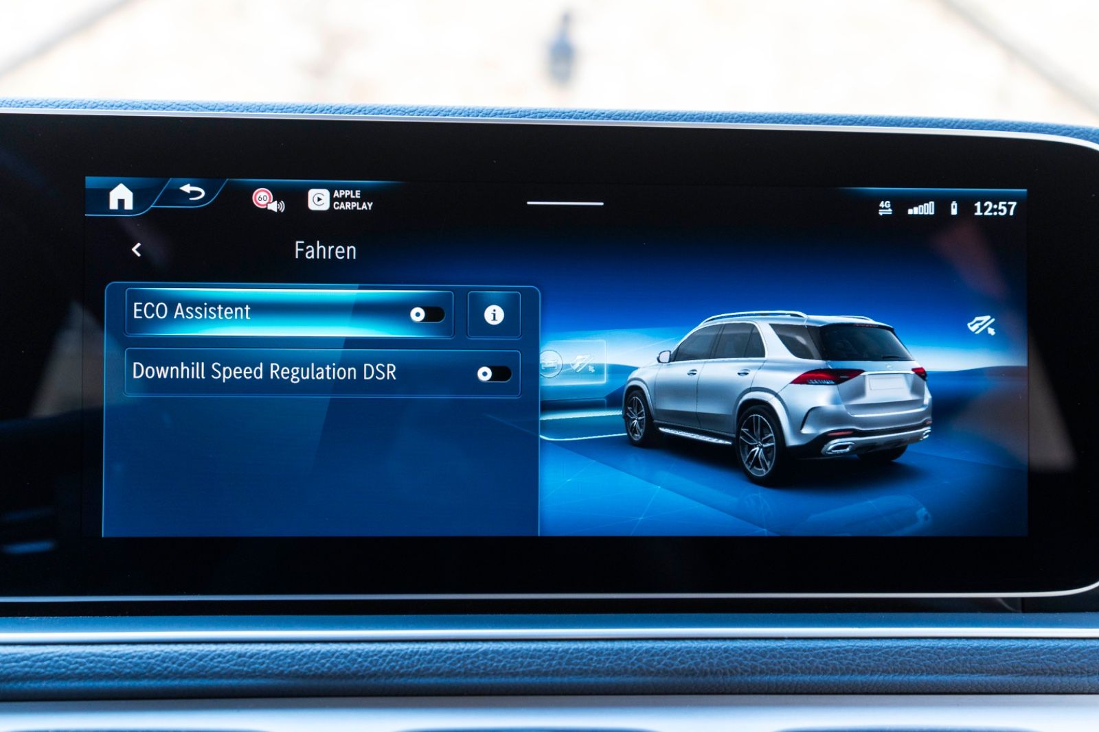 Fahrzeugabbildung Mercedes-Benz GLE 350de 4Matic AMG 3D KAM BURMESTER ACC LUFT