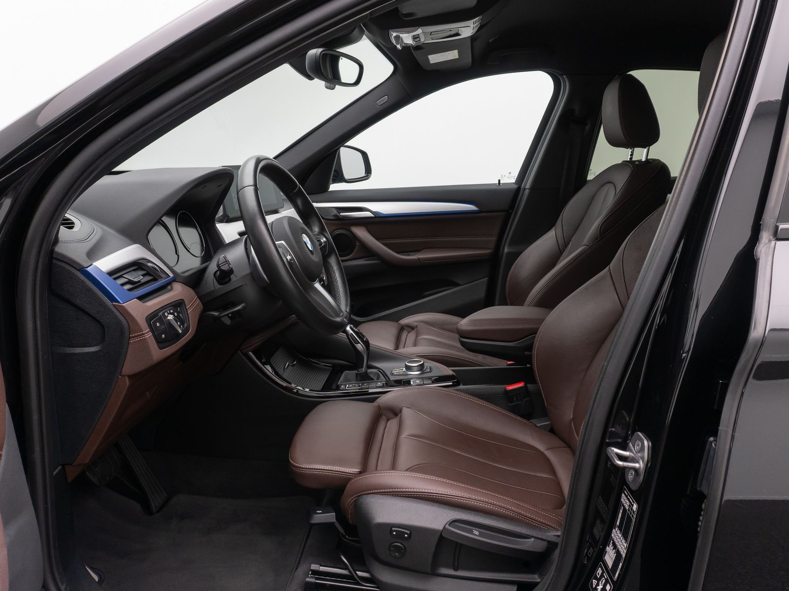 Fahrzeugabbildung BMW X1 xD20d M Sport Parkassist Lenkrhz HUD DAB HiFi