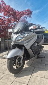 Suzuki Burgman 650Z - SUZUKI BURGMAN 650
