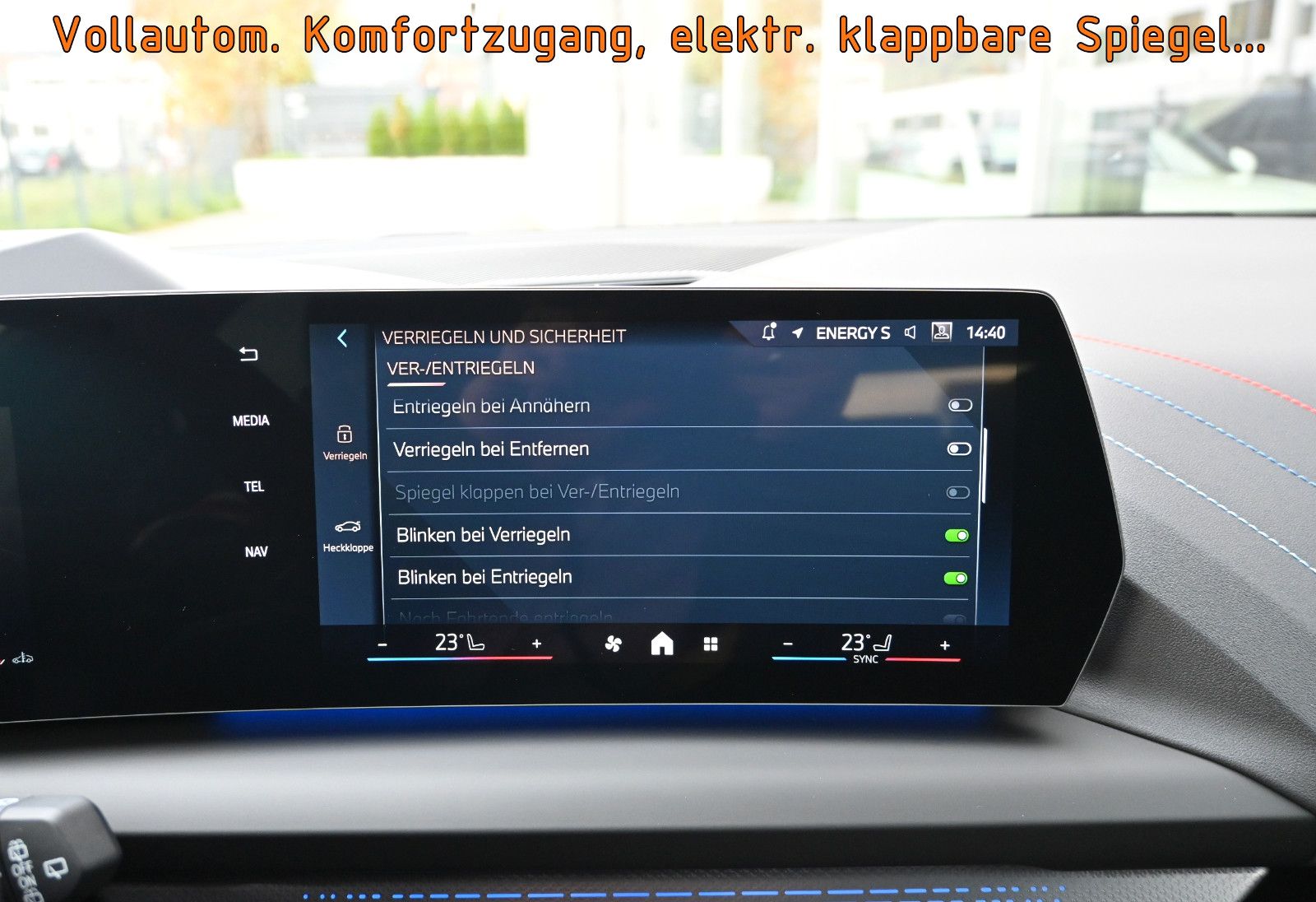 Fahrzeugabbildung BMW 120d M SPORT PRO °ACC°AHK°HARMAN°HUD°MEMO°360°