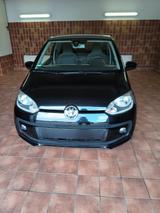 Volkswagen VW-UP  Model 2014    EZ:27.08.2013 - Volkswagen 181 in Bonn