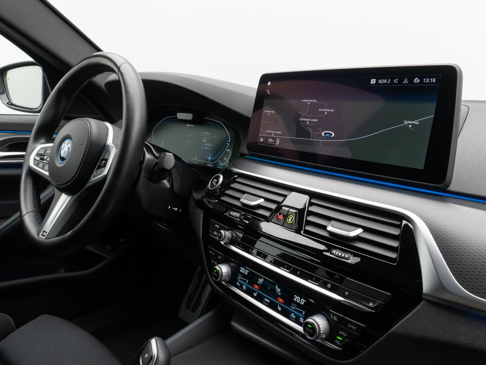 Fahrzeugabbildung BMW 520e M Sport Kamera Laser HUD DAB HiFi Komfort
