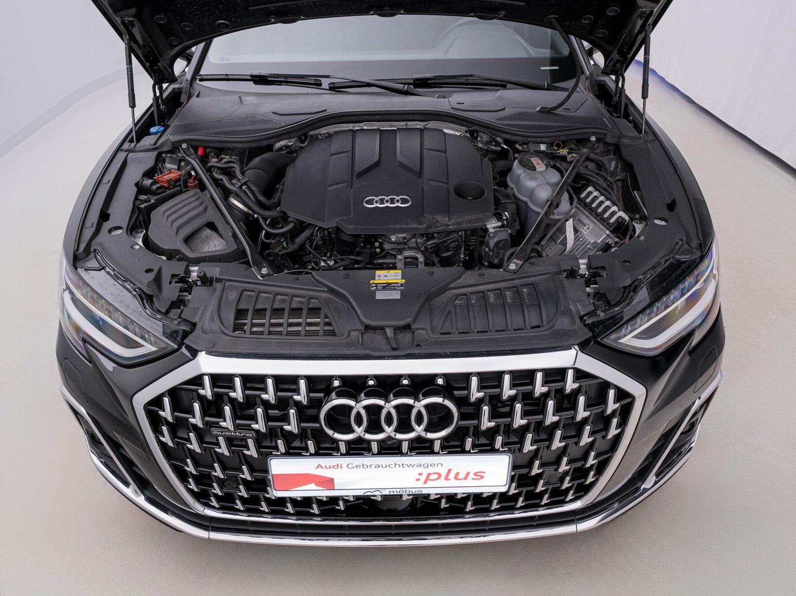 Audi A8 - Bild 20