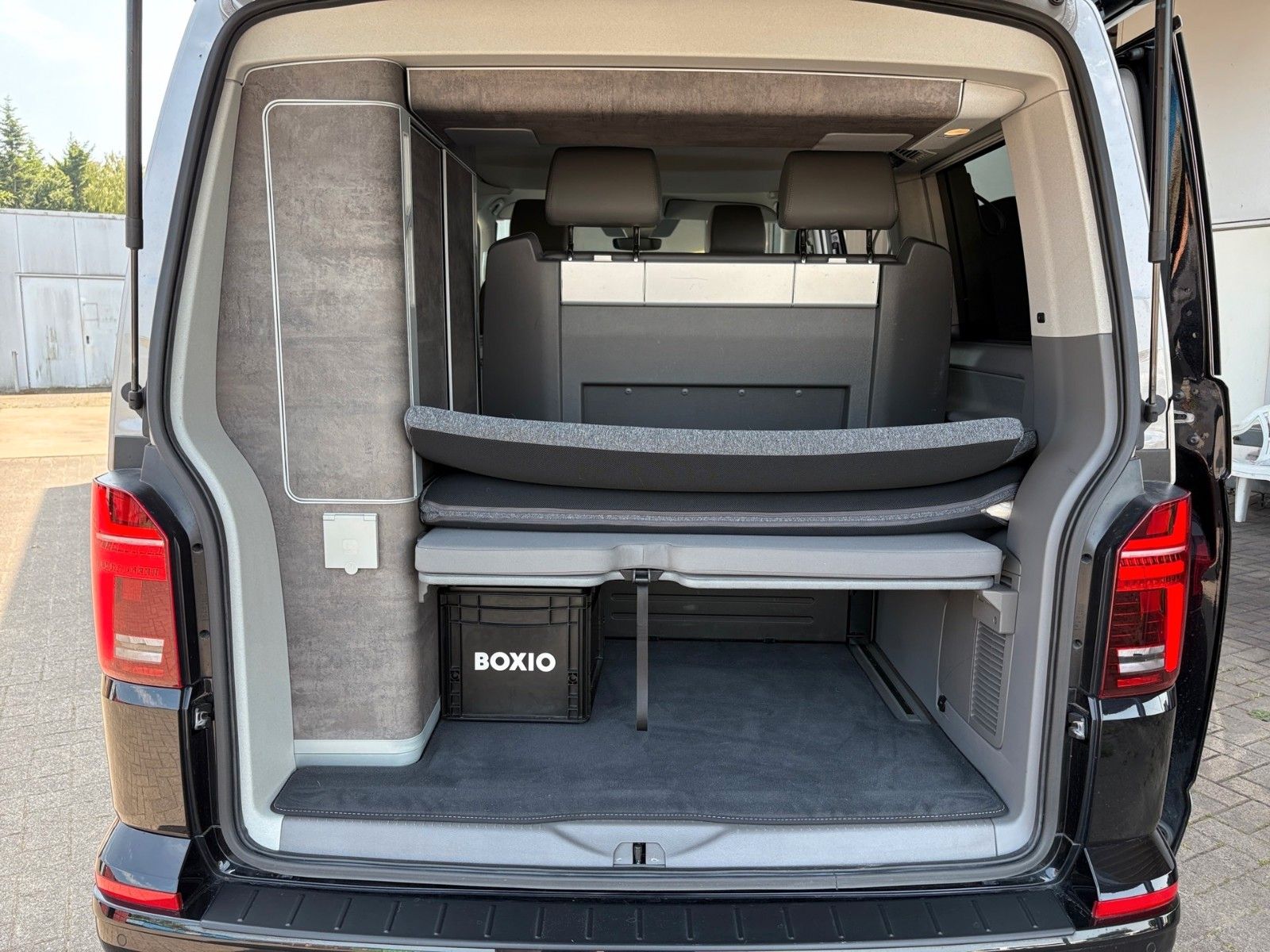 Fahrzeugabbildung Volkswagen T6 California Ocean