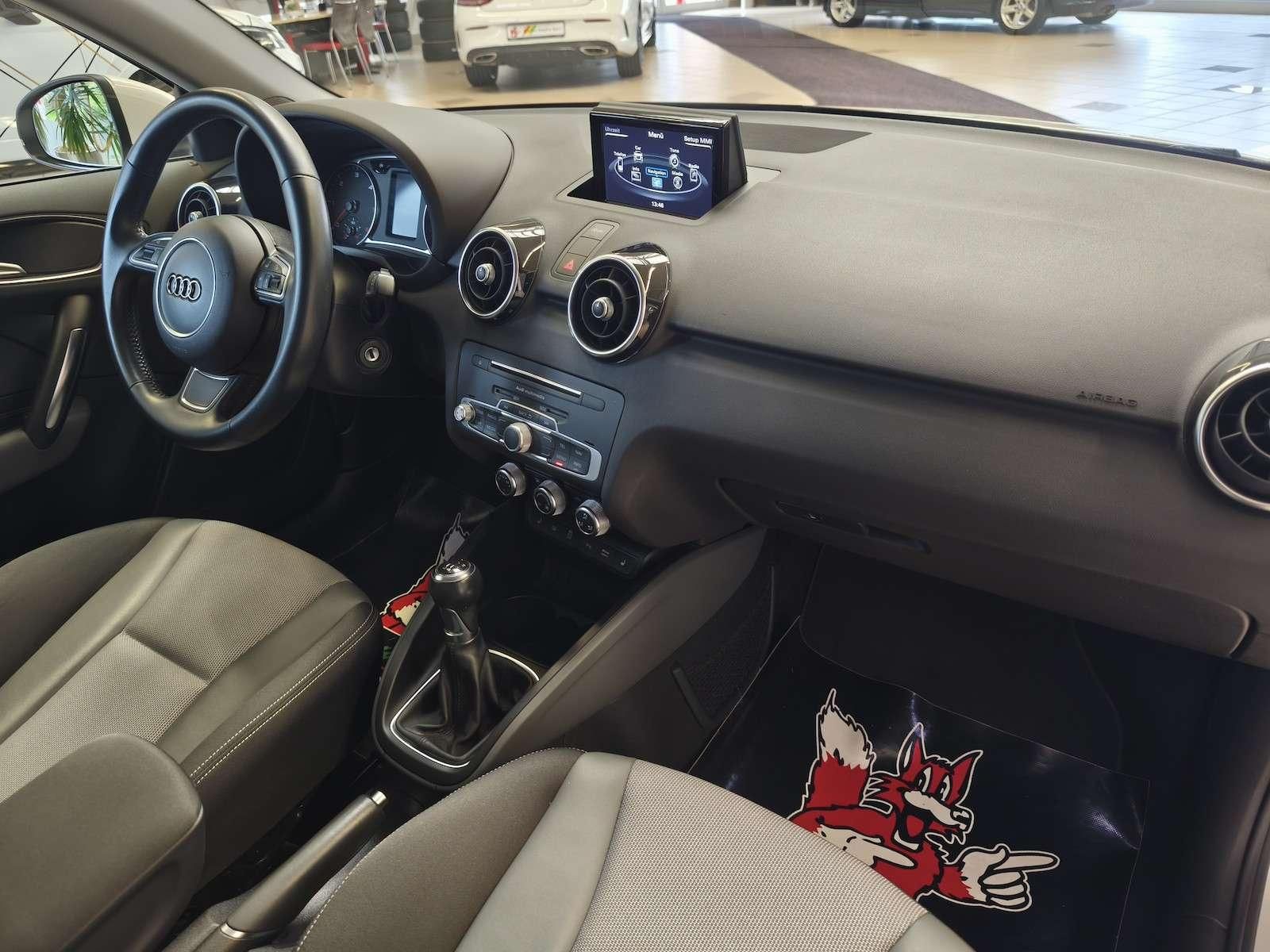 Fahrzeugabbildung Audi A1 1.6 TDI Sport/Xenon/MMI/Teilleder/17´´ 85 ...