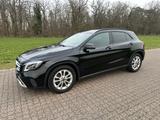 Mercedes-Benz GLA 200 CDI Automatik LED Navi Mopf - Mercedes-Benz GLA 200: Automatik