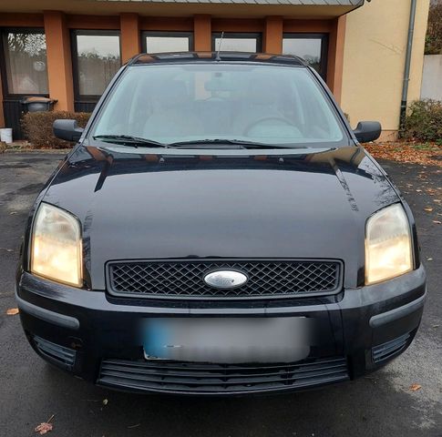 Ford Fusion 1.4 benzin