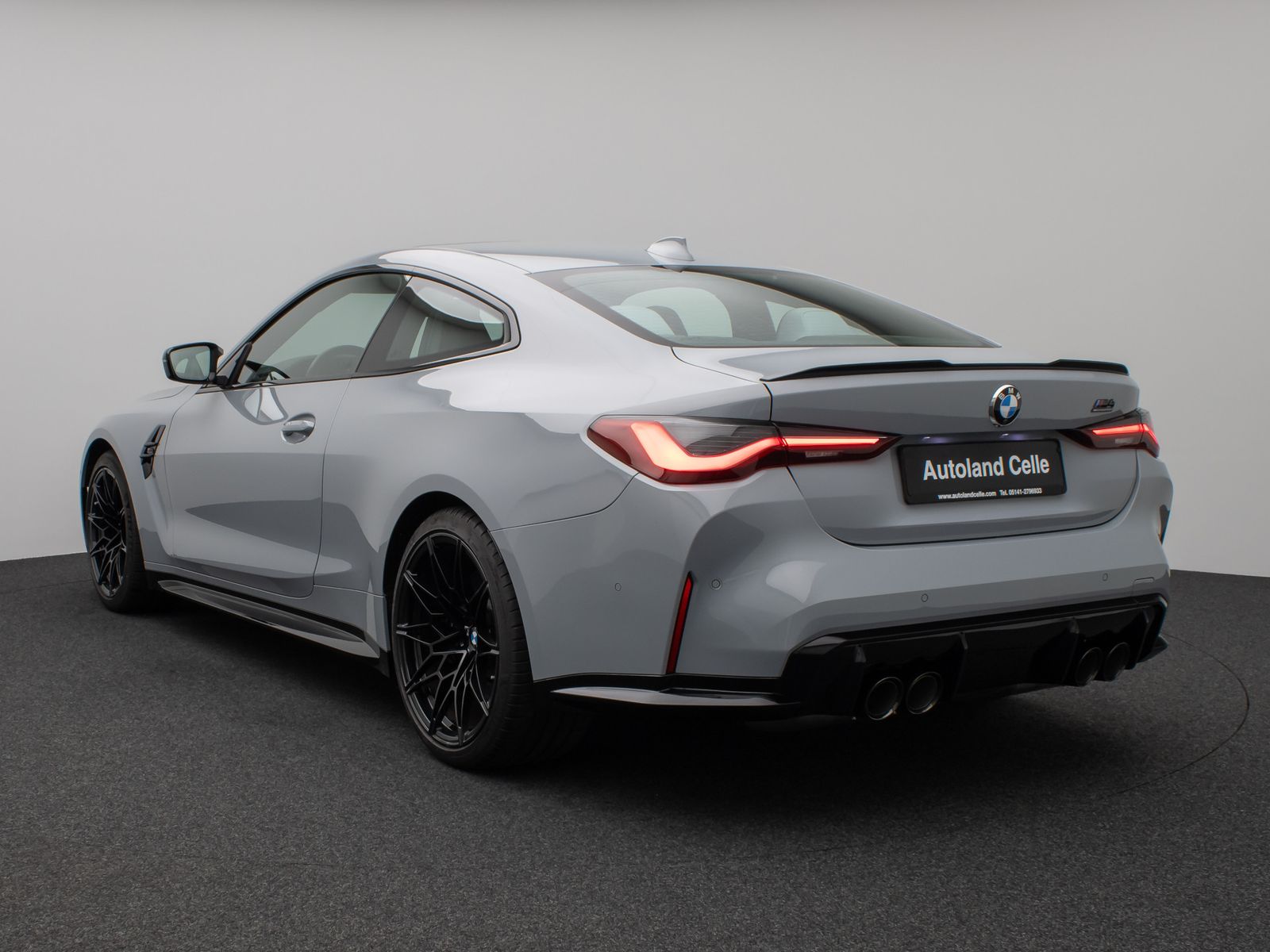 Fahrzeugabbildung BMW M4 xD Coupé Competition Kamera Glasdach HUD H/K