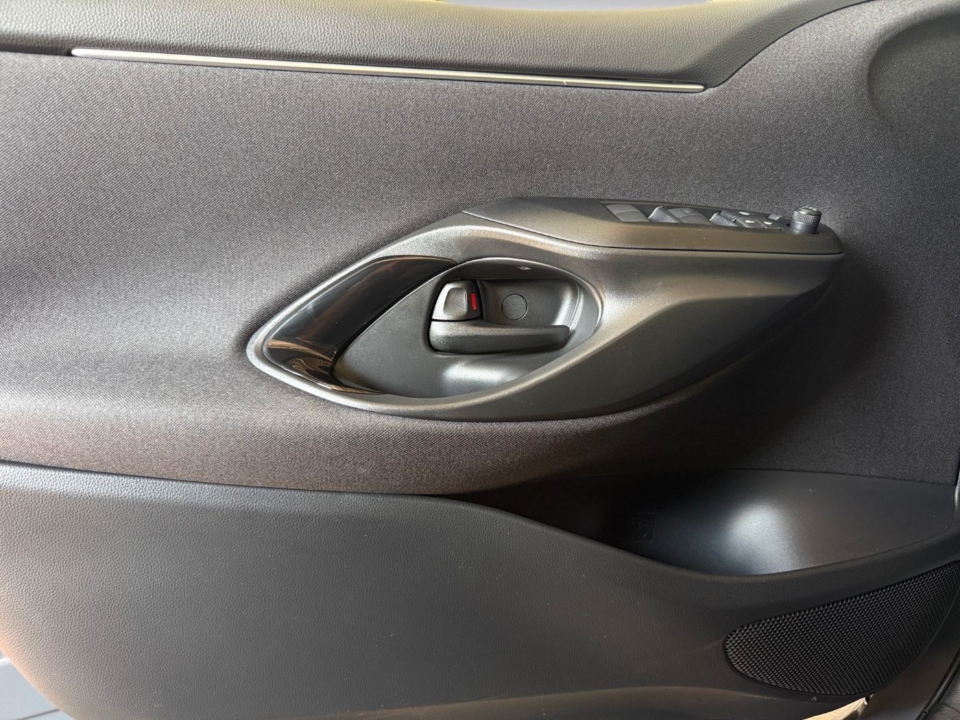 Fahrzeugabbildung Toyota Yaris 1.5 Teamplayer Kamera,LED,Matrix,ACC,PDC