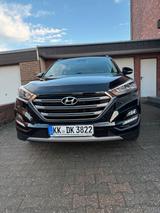Hyundai Tucson TLE 4WD - Hyundai TUCSON: Hyunda