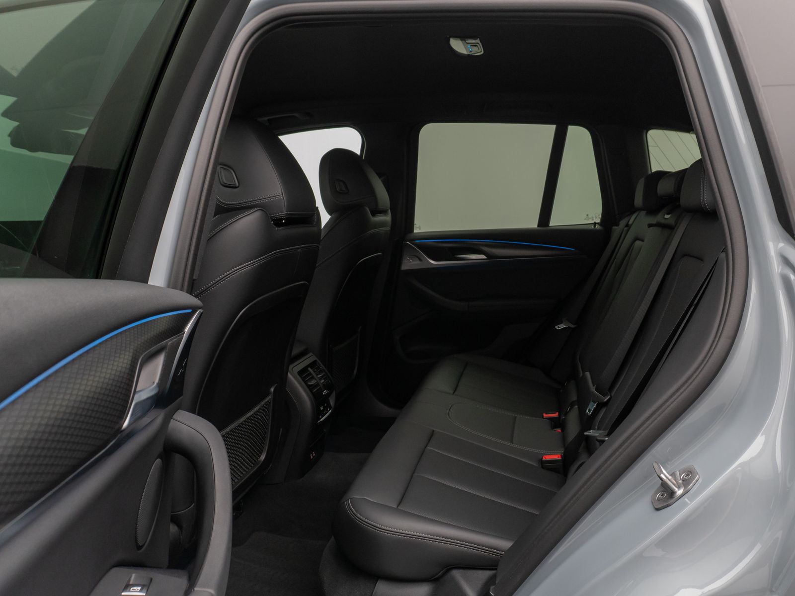 Fahrzeugabbildung BMW X3 xD30e M Sport Kamera Laser HUD DAB HiFi AHK
