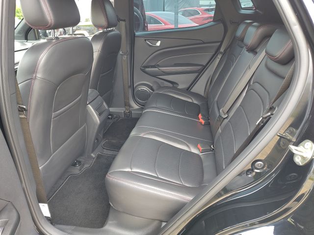 DFSK Fengon 500 Navi Klima Kamera