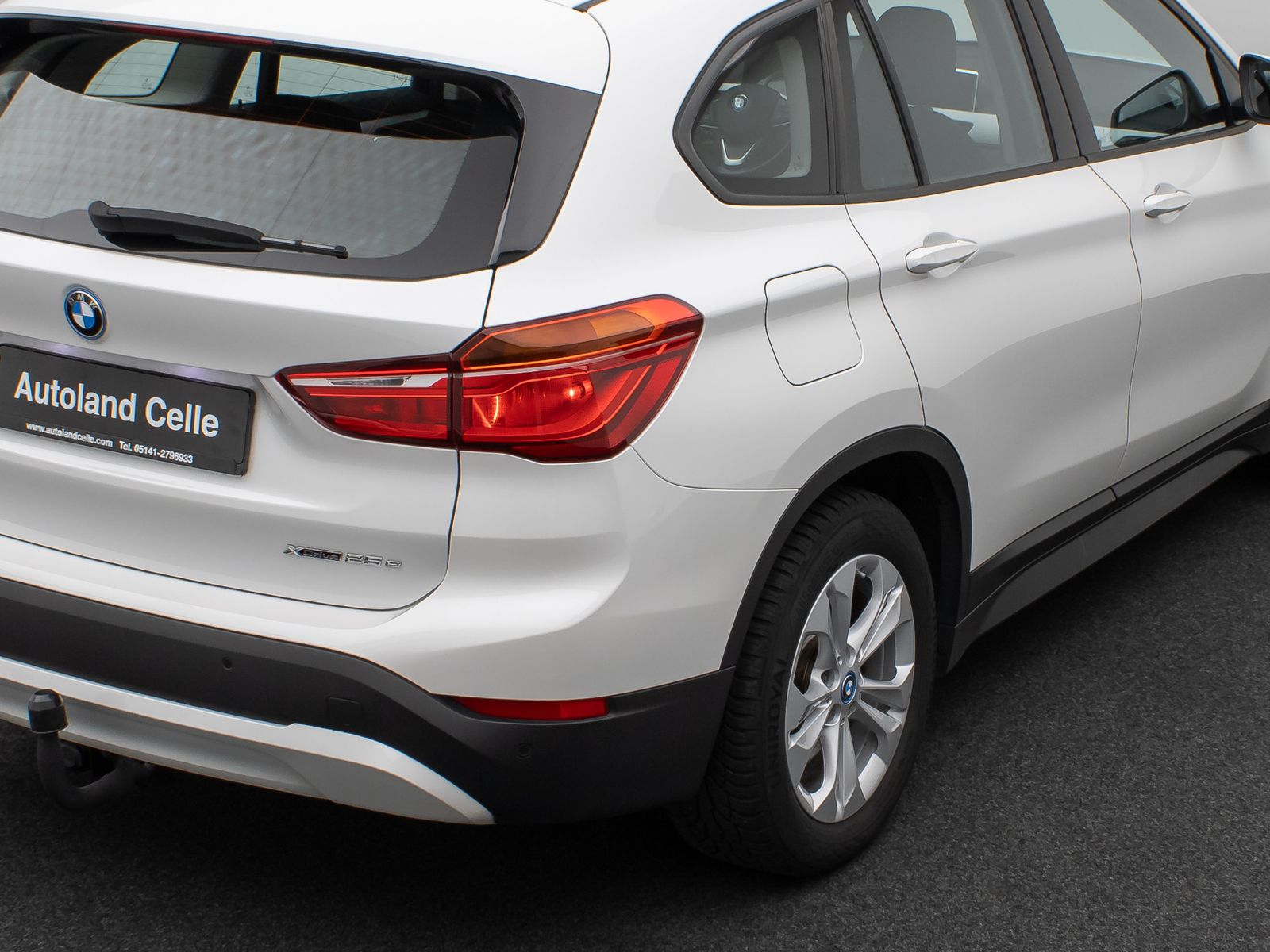 Fahrzeugabbildung BMW X1 xD25e Parkassist DAB AHK Geschwindigkeitsreg