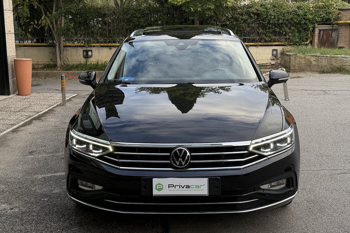 Volkswagen VOLKSWAGEN Passat Variant 2.0 TDI SCR EVO Execut imagem 2