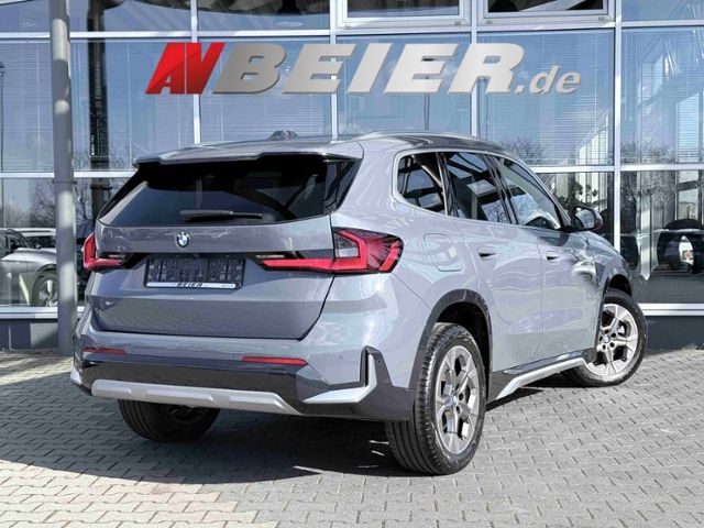 BMW X1 23 d xDrive xLine Panorama Leder AHK ACC foto 3