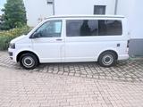 Volkswagen T5 Transporter als Camper ausgebaut - VW T5 Transporter von privat