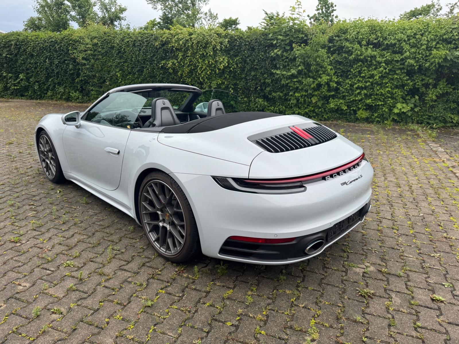 Porsche 992 4S Cabriolet