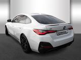 BMW i4 M50 Klimaaut. Glasdach AHK Adaptives Fahrwerk - BMW i4: M50