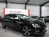 Volvo V60 2.0 T MOMENTUM R-DESIGN SPORT 1.HAND, LEDER - Volvo Gebrauchtwagen in Hamm
