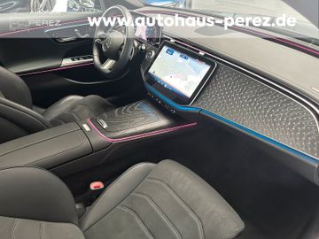 Mercedes E 200 - 5