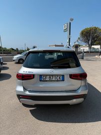 Mercedes GLB 180 - 3