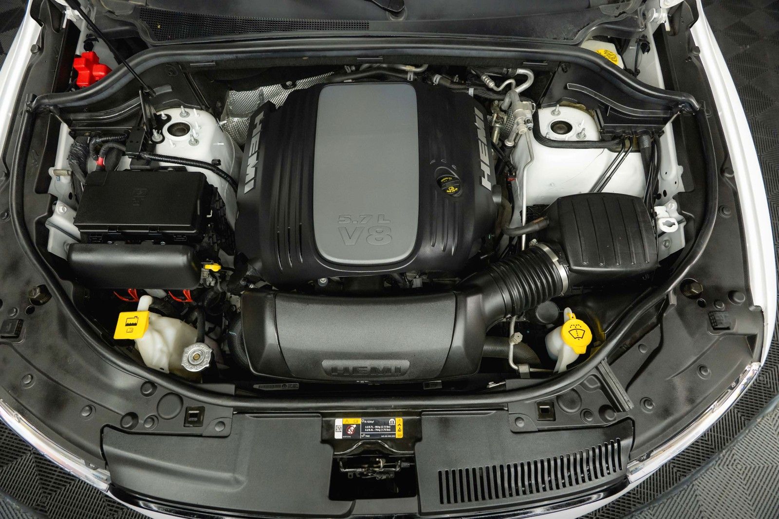 Fahrzeugabbildung Dodge Durango 5.7 V8 GT SRT 4x4 Night-Paket Modell 22
