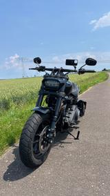 Harley-Davidson FAT BOB 114 - Motorräder in Halle